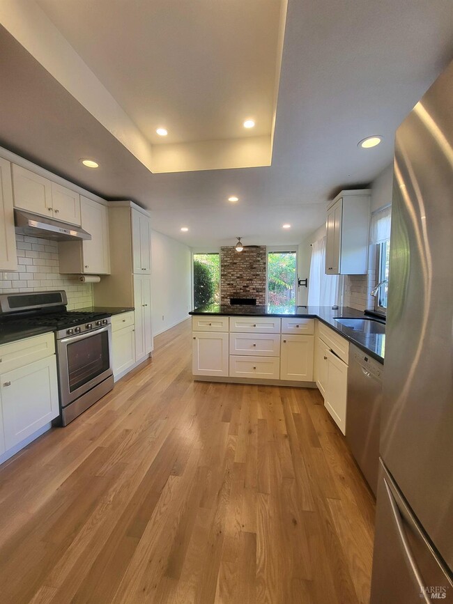 Building Photo - 3345 Diablo Cir