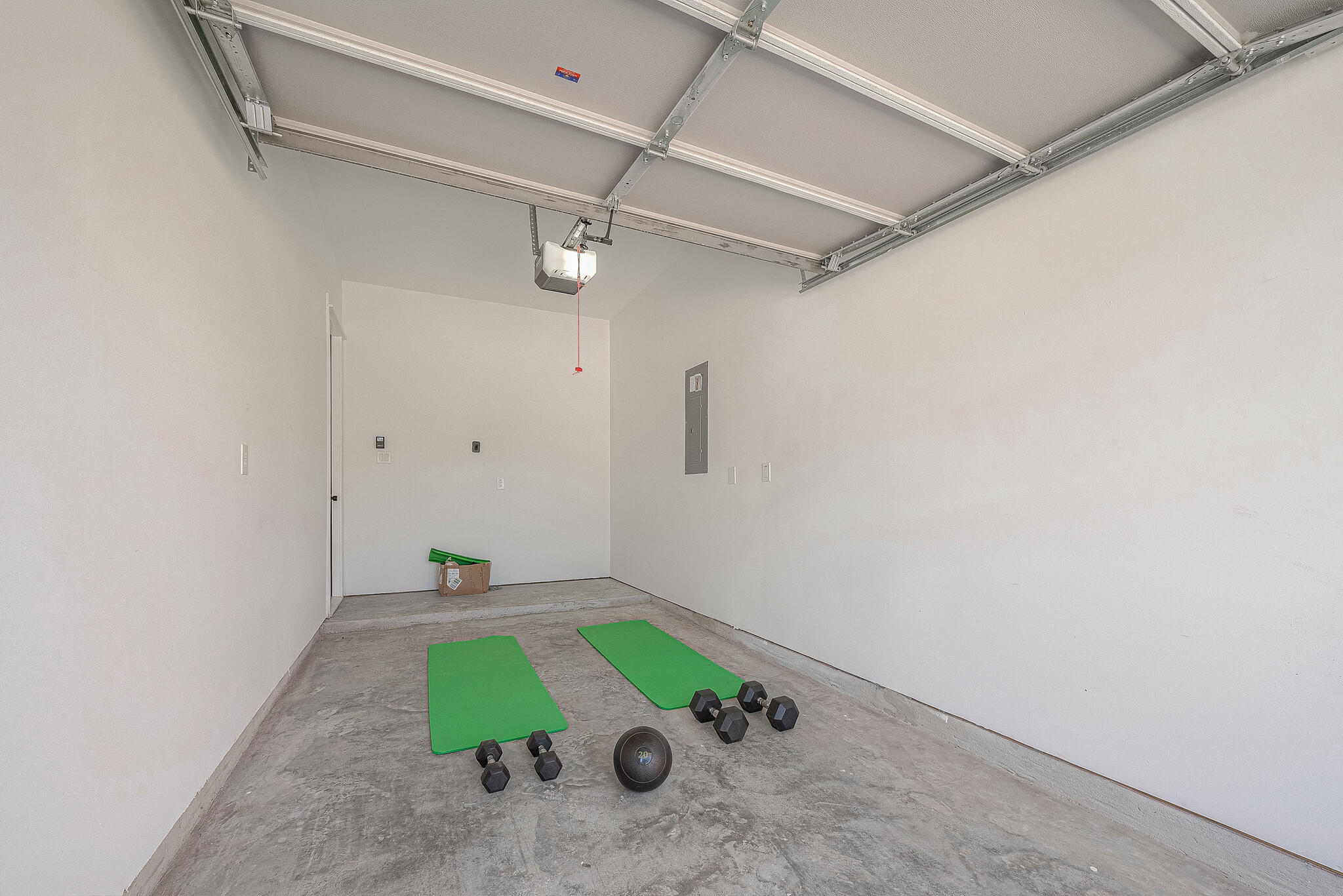 Single car garage - 2105 Sam Wilson St