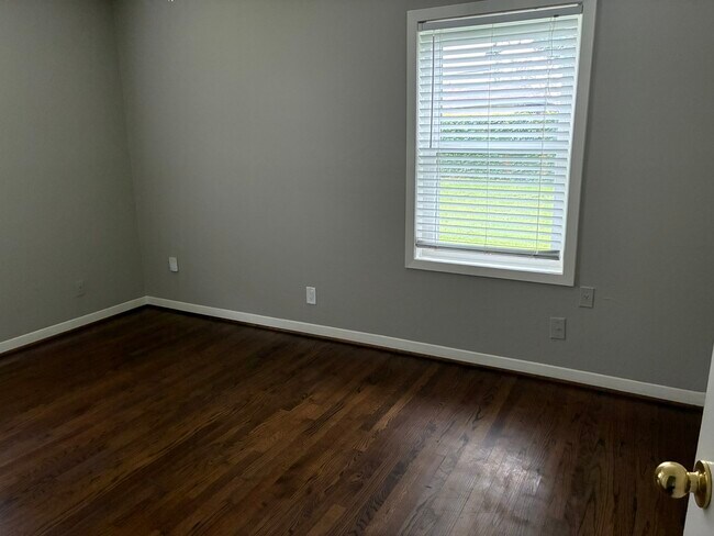 Building Photo - 7414 Marinette Dr