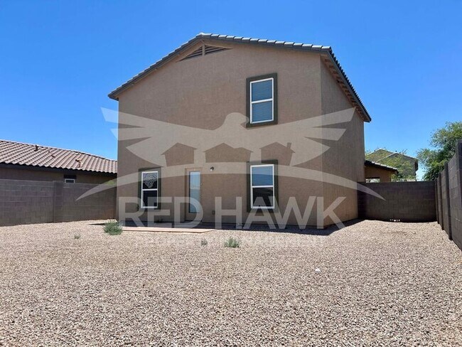 Building Photo - 1050 Kachina Dr