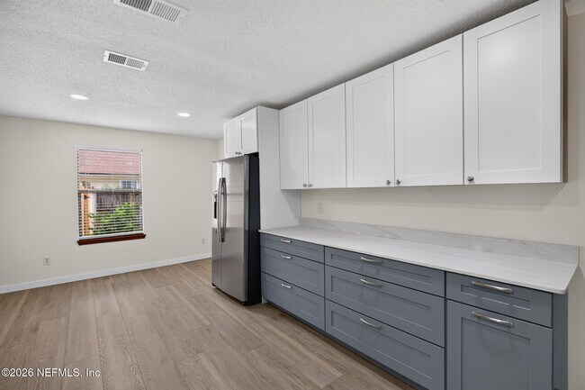 Building Photo - 4063 Julington Creek Rd