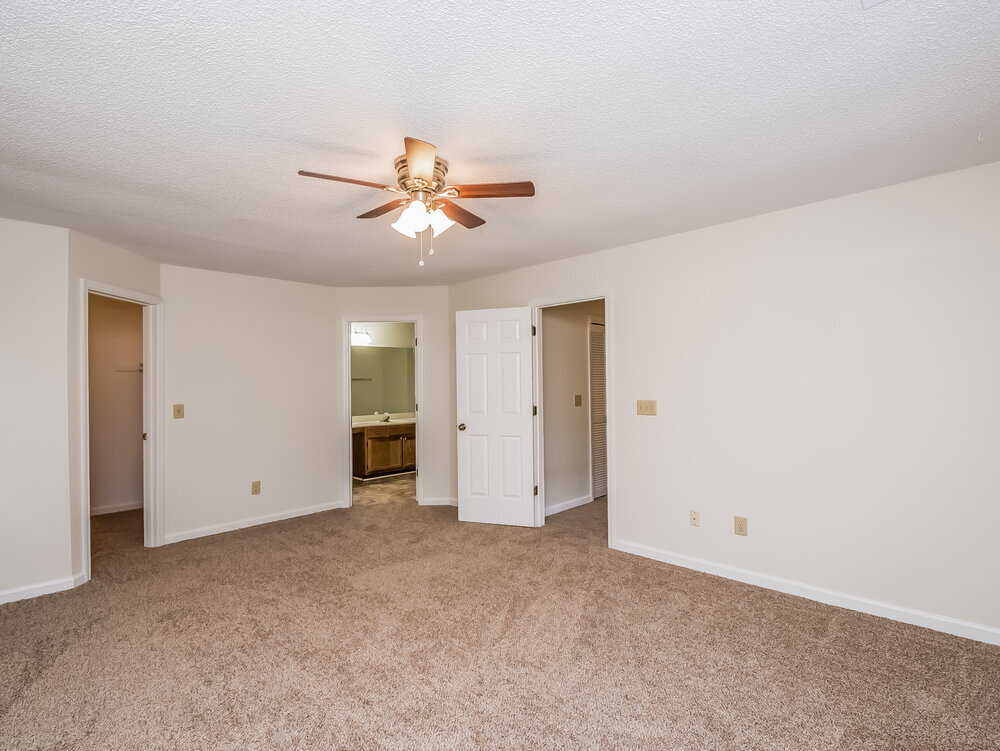 Building Photo - 5151 Brownwood Dr