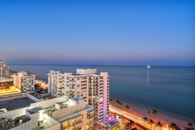 Building Photo - 151 N Seabreeze Blvd