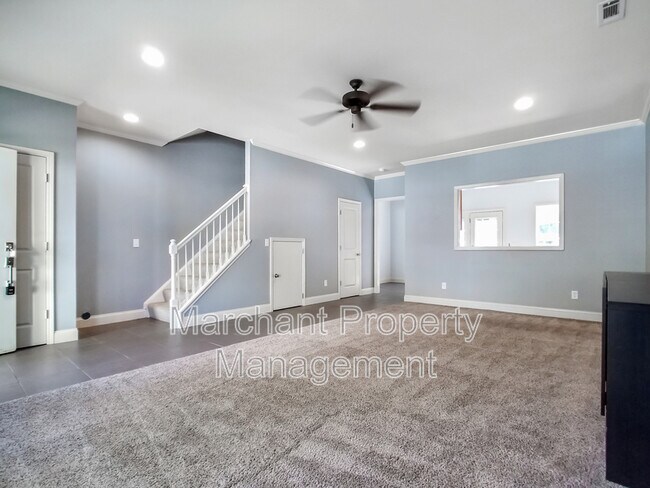 Building Photo - 209 Ashby Dr