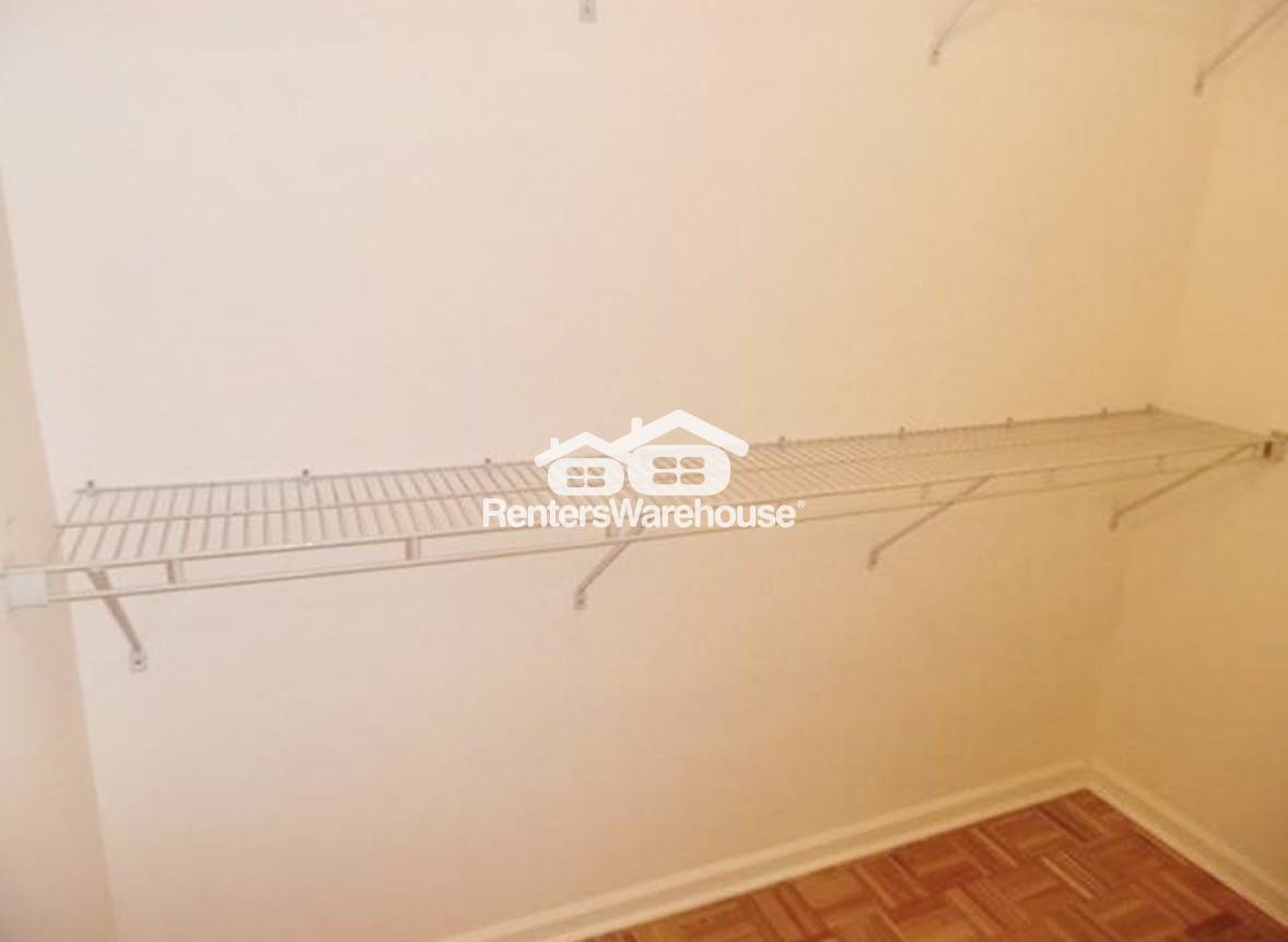 Building Photo - 1404 Jedforest Dr