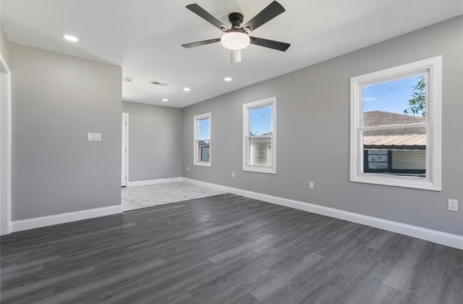 Building Photo - 3240 Hero Dr