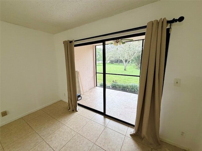 Building Photo - 3355 Jaywood Terrace