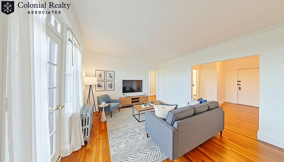 Building Photo - 2031 Commonwealth Ave