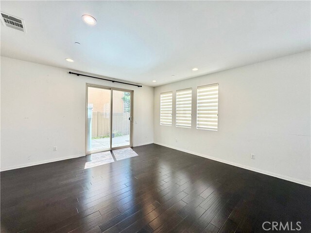 Building Photo - 14371 Cambria Ct