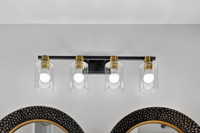 Building Photo - 509 McDonald St