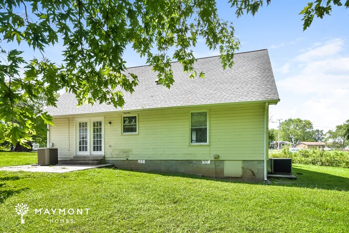 Building Photo - 490 Kellia Dr