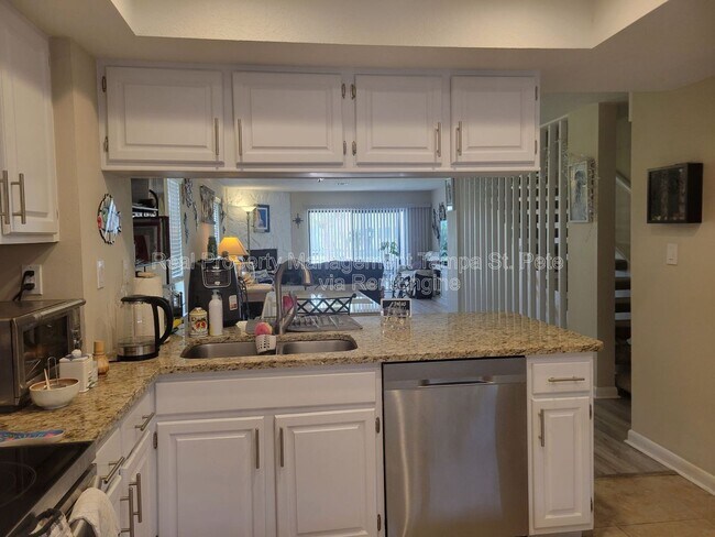 Building Photo - 12310 Capri Cir N