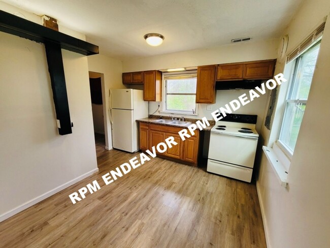 Primary Photo - Move in Ready 2bed-1 bath Pet Friendly