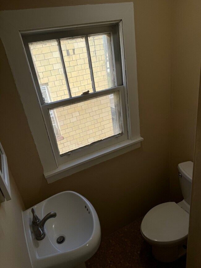 BATHROOM - 1821 Pennsylvania Ave