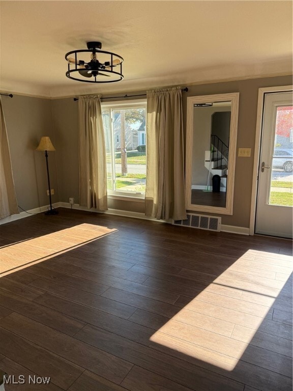 Building Photo - 30401 Mildred Ave