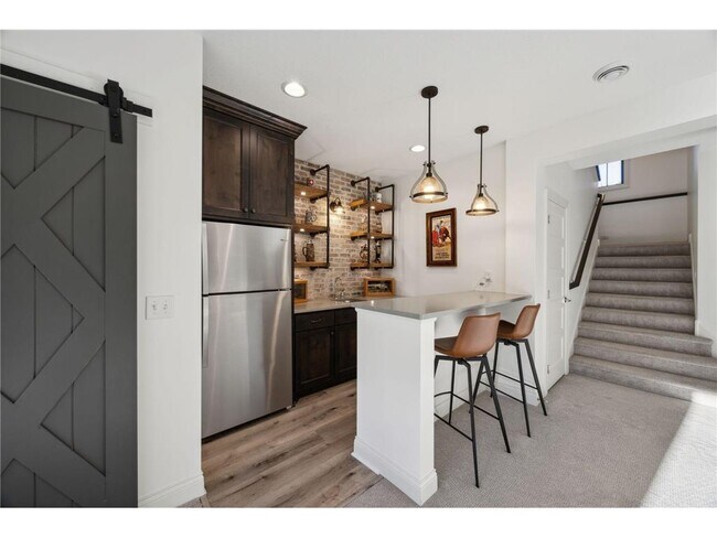 Building Photo - 5960 Prestwick Ct