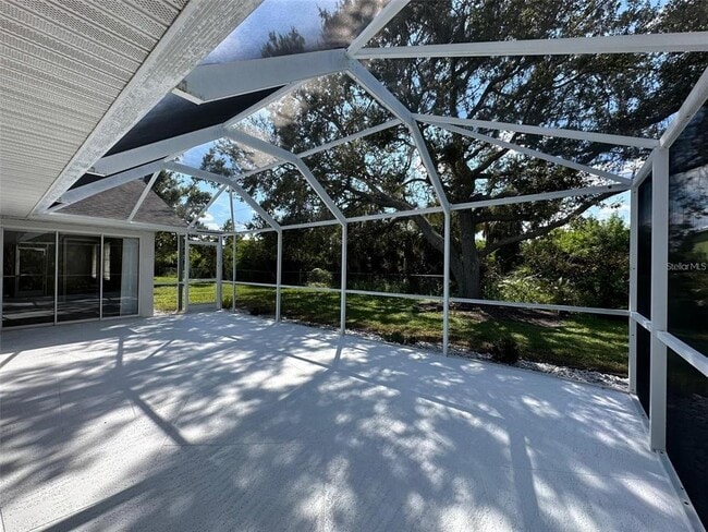 Building Photo - 4169 Library St