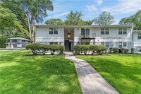 Building Photo - 1701 Hawthorne Ave