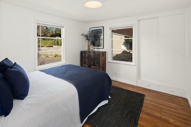 Building Photo - Belvedere Terrace Home