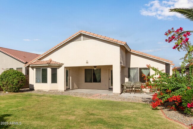 Building Photo - 5023 W Lynne Ln