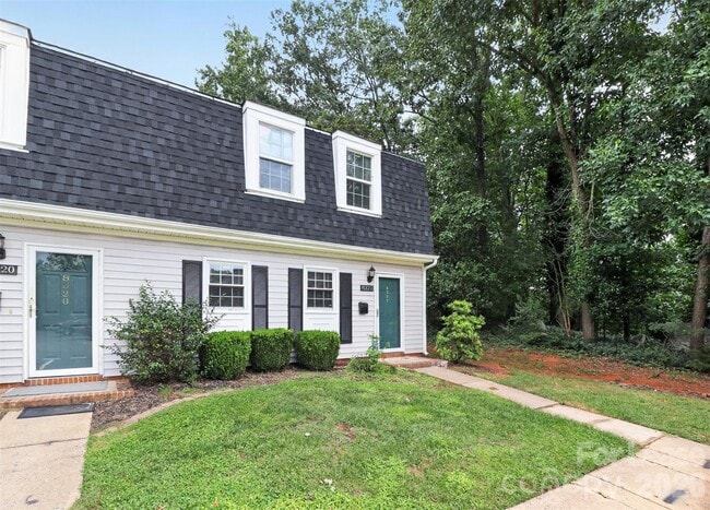 Building Photo - 8322 Knights Bridge Rd