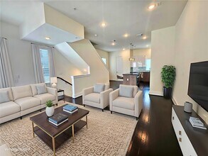 Building Photo - 2401 Crawford St