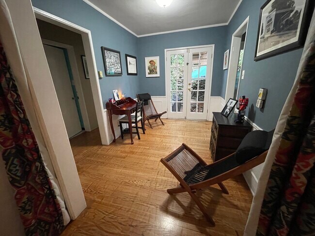 Breakfast Nook (currently used as reception area) - 1240 Greenacre Ave