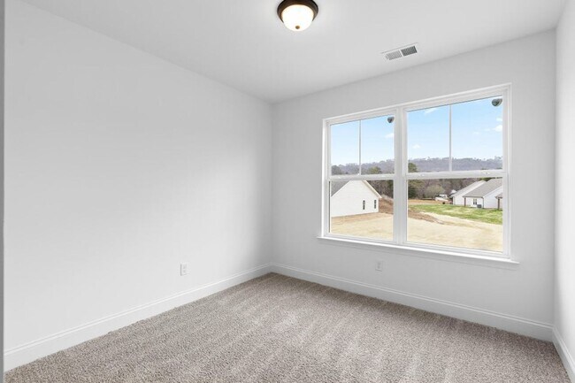 Building Photo - 8851 James Crk Dr