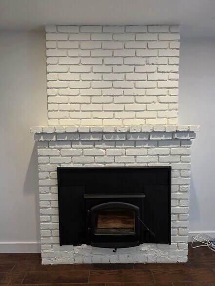 Building Photo - 8227 Redlands St