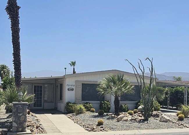 Building Photo - 73185 Palm Greens Pkwy