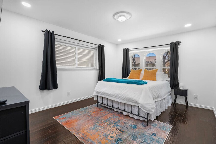 Building Photo - 9652 Arborhill Dr