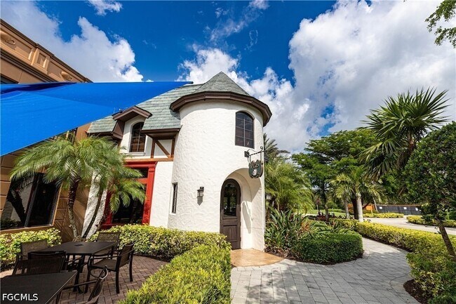 Building Photo - 11108 Esteban Dr