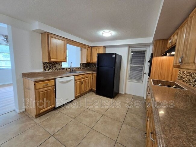 Building Photo - 1625 Colmar Dr