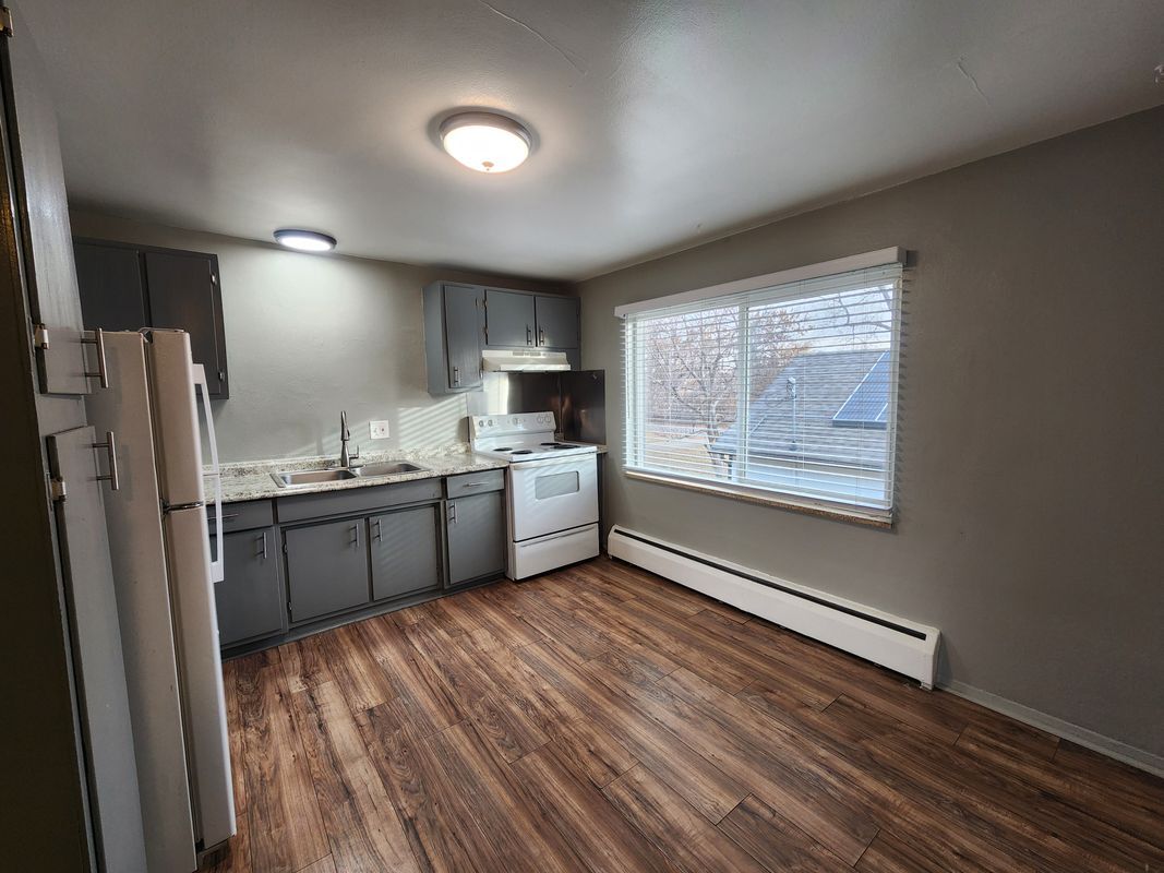 Building Photo - 7095 W 13th Ave