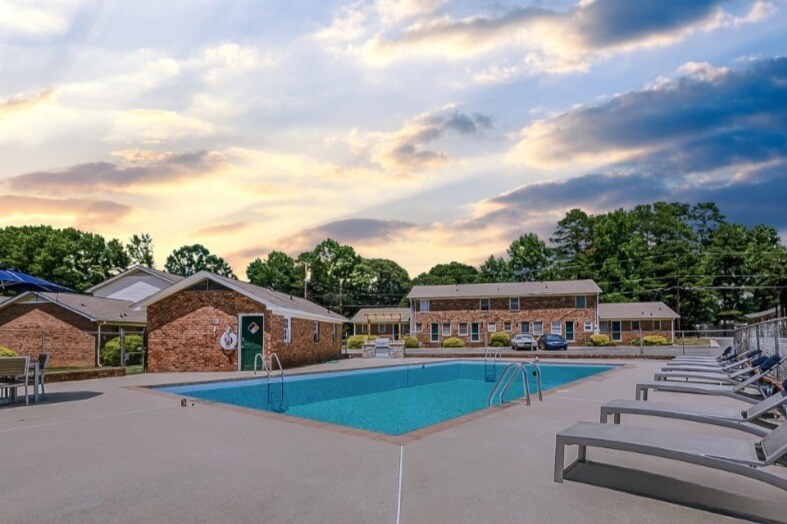 Swimming Pool at The Retreat at Kannapolis in Kannapolis, NC - The Retreat at Kannapolis