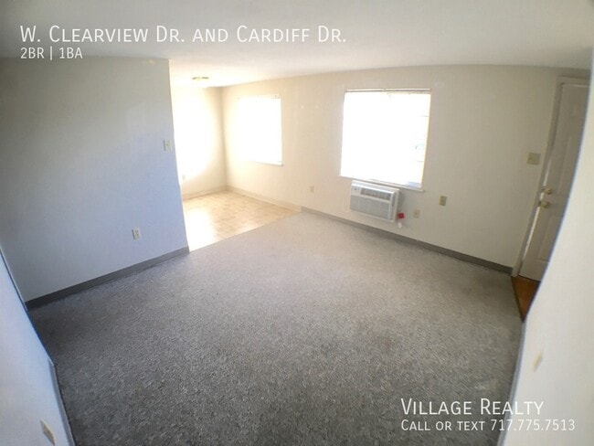Building Photo - 81 W Clearview Dr