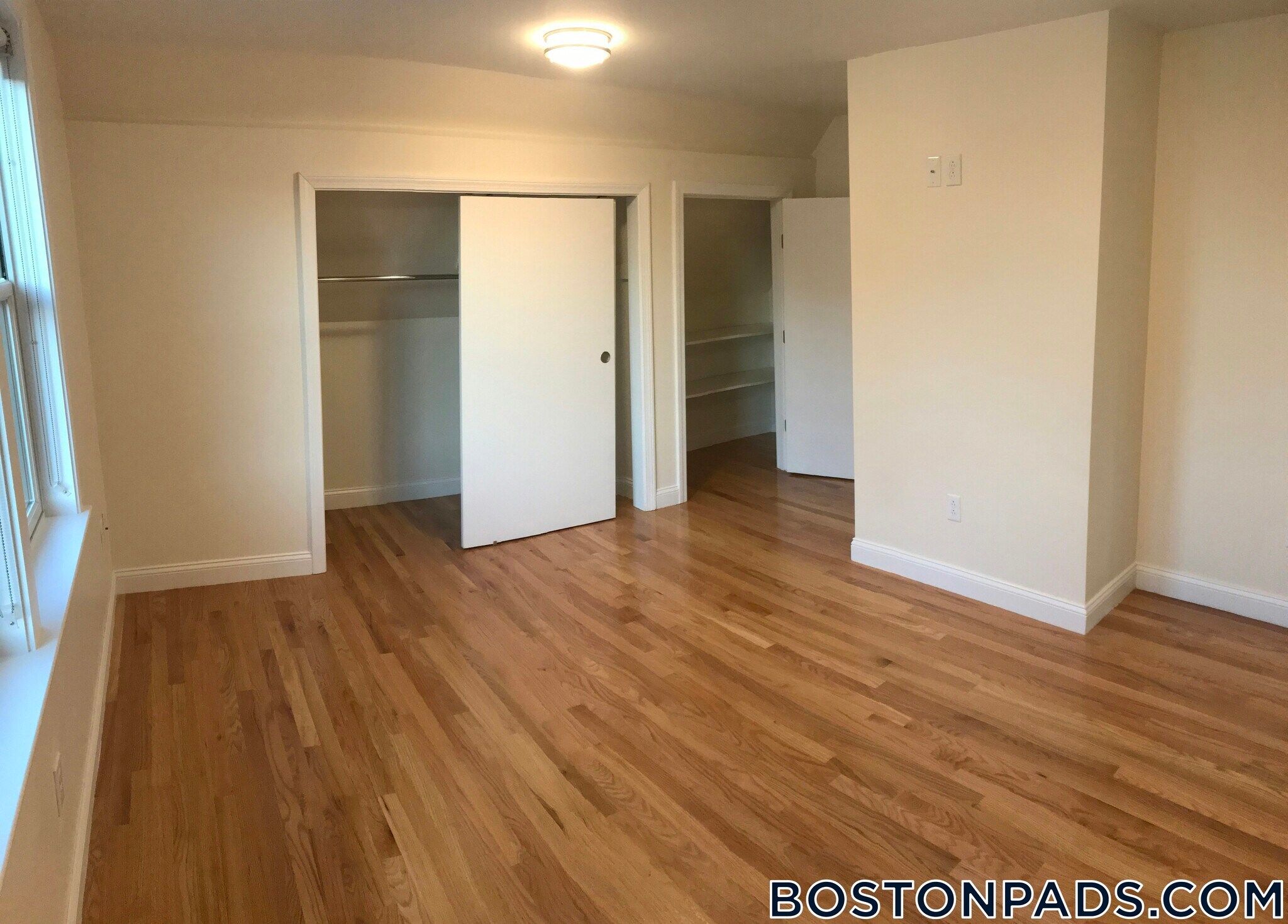 Building Photo - 96 Waumbeck St