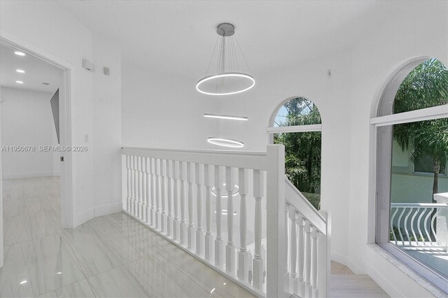 Building Photo - 21301 NE 38th Ave