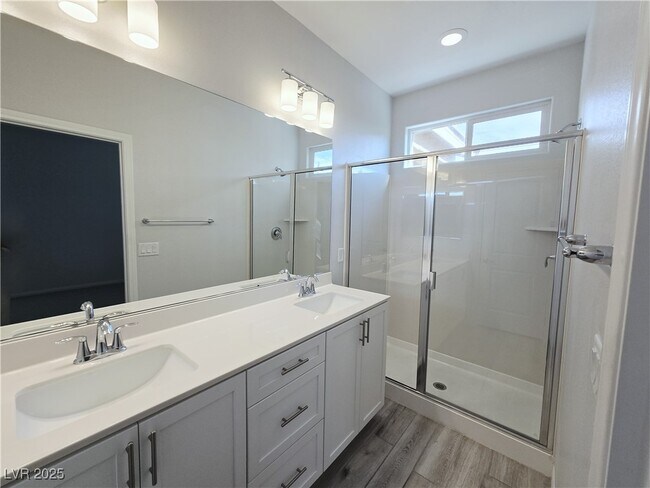 Building Photo - 5846 Steinbeck Vly St