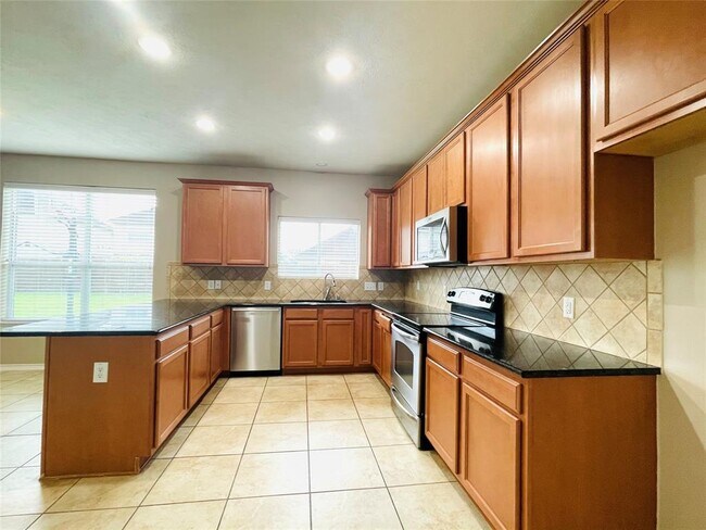 Building Photo - 13710 Clear Trail Ln