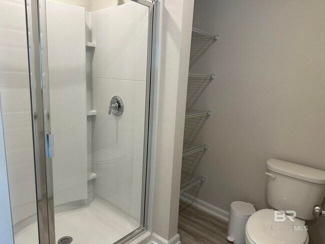 Building Photo - 4250 Lost Bay Dr