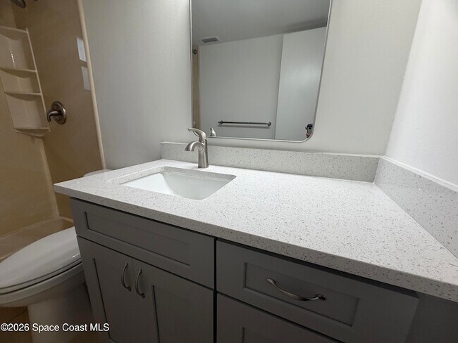 Building Photo - 154 Crescent Beach Dr