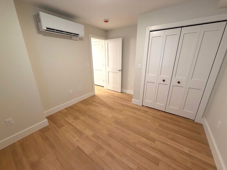 Building Photo - 900 Massachusetts Ave