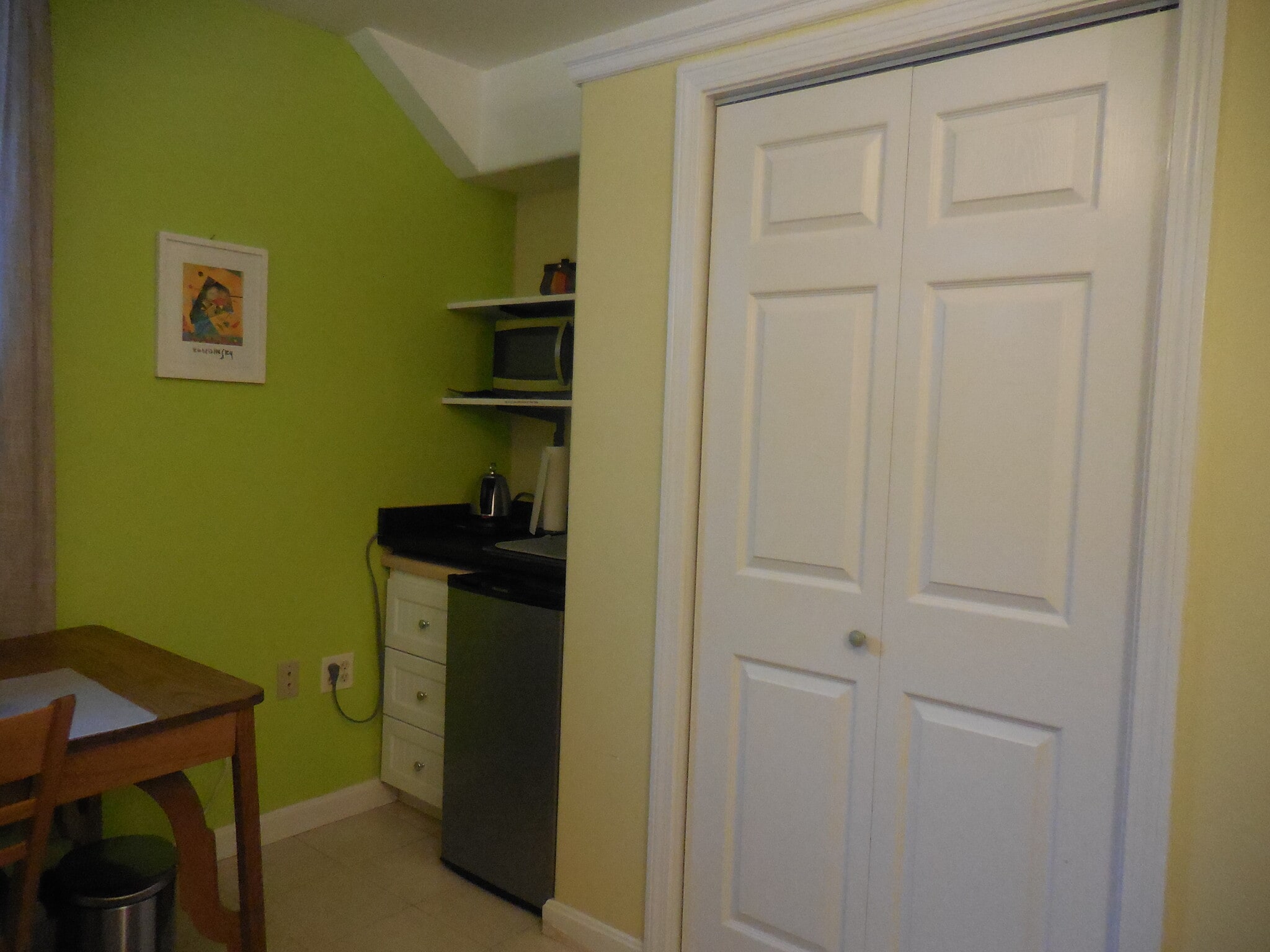 Building Photo - 736 Washington St