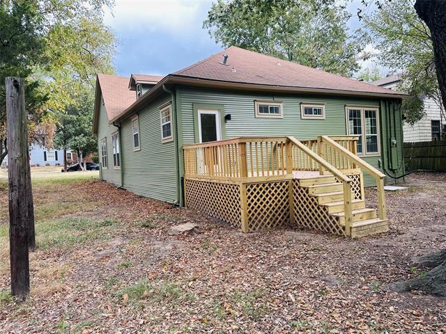 Building Photo - 111 Pecan St
