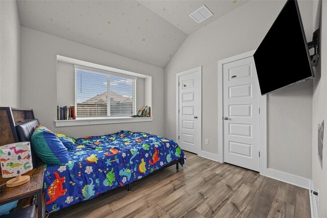 Building Photo - 627 Biscayne Bay Bend
