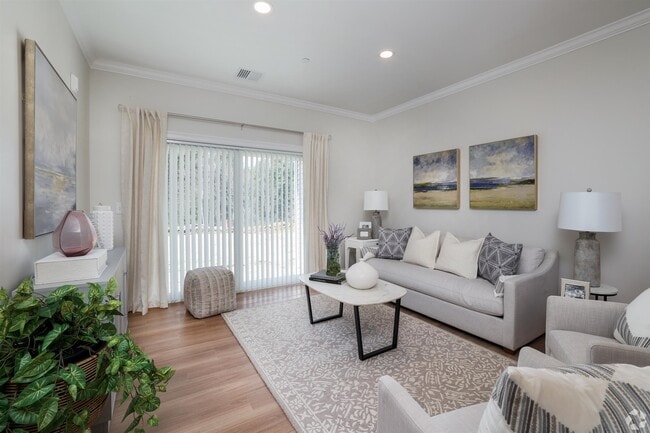 Building Photo - 74 Rockingham Rd