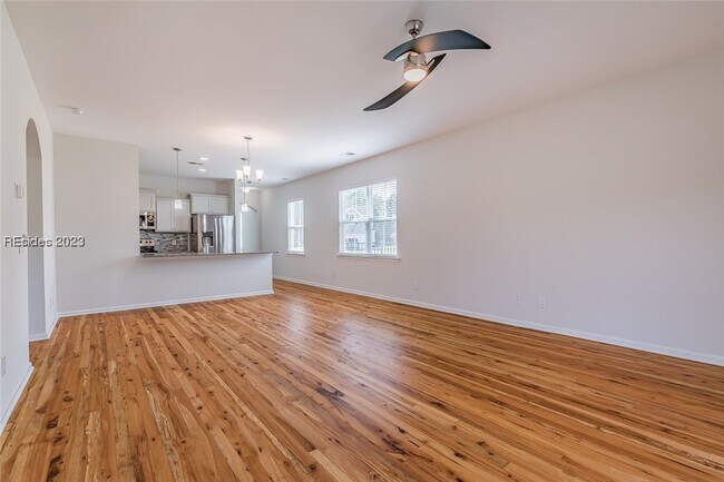 Building Photo - 1068 S Innovation Dr