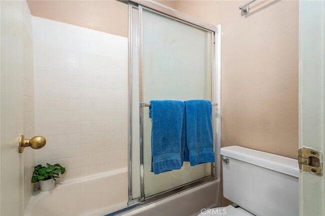 Building Photo - 25712 Le Parc