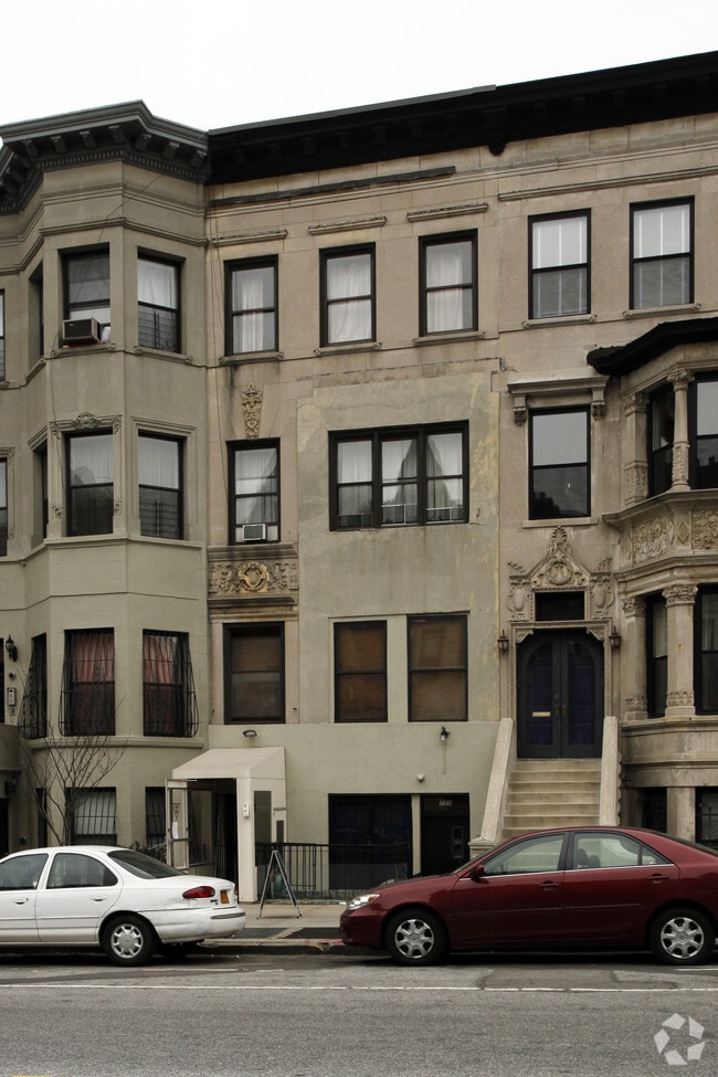 Building Photo - 735 Saint Nicholas Ave